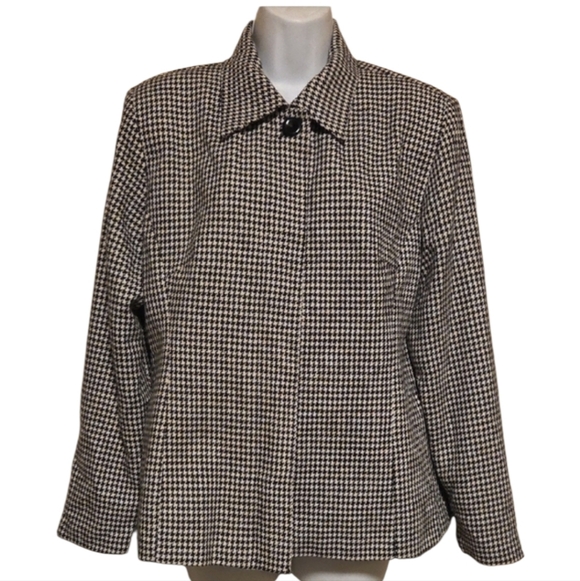 Hillard Hanson jacket Jackets & Blazers - Hillard & Hanson Black and White Houndstooth Blazer Classic Fit